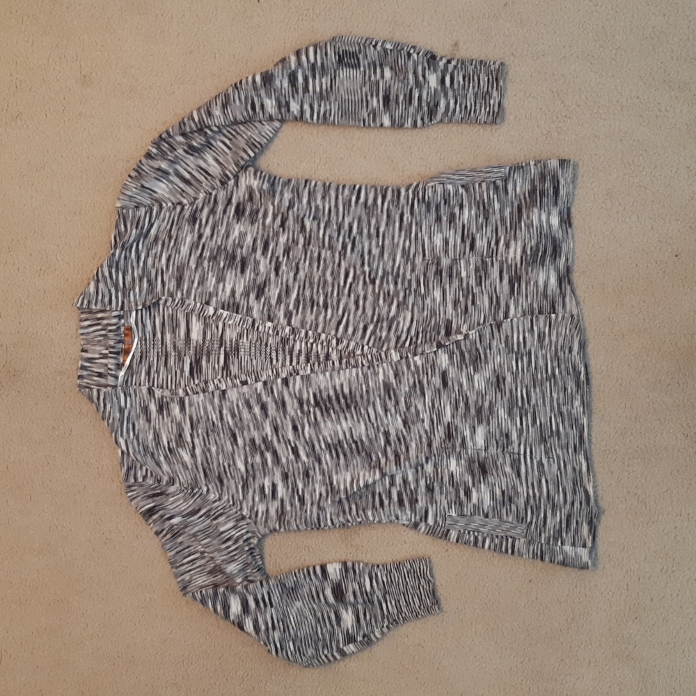 Sweater/jacket by Belldini